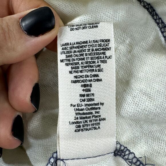 We The Free Free People Rio Henley Top Women's Extra Small White Embroidered - Picture 8 of 8